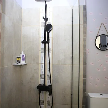 Apartman Zuko - Nero *