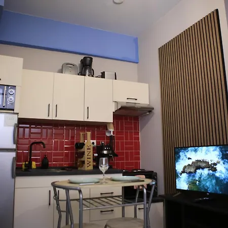 Apartman Zuko - Nero