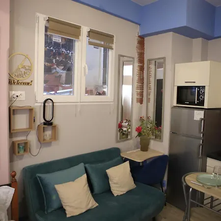 Zuko - Nero Apartment Thessaloniki