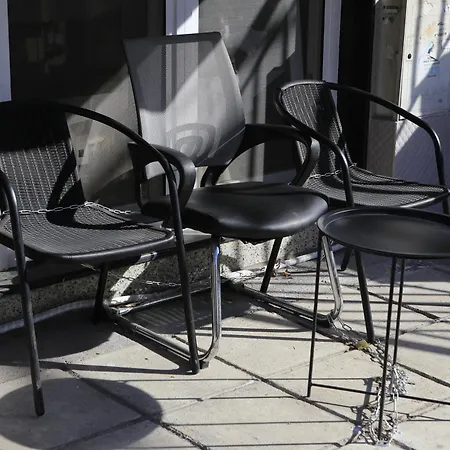 Zuko - Nero * Thessaloníki